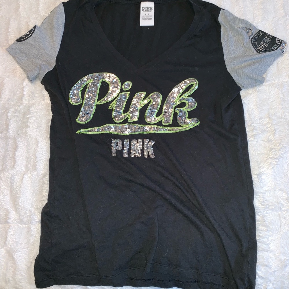 Pink shirt sleeve shirt